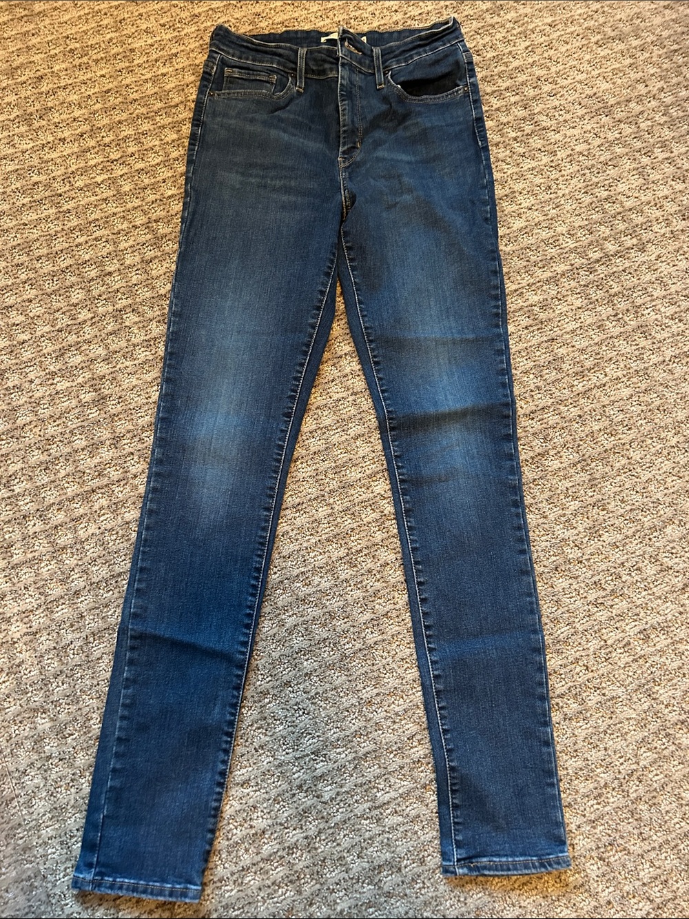 Women's Skinny Jeans in Dark Blue Wash